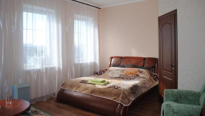 Rock Wall - фото (6464-44821)