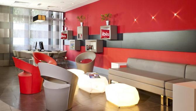 Ibis Kiev City Center Hotel - фото (5492-44815)