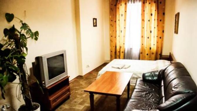 Mini Hotel Kvartal - фото (6091-44203)