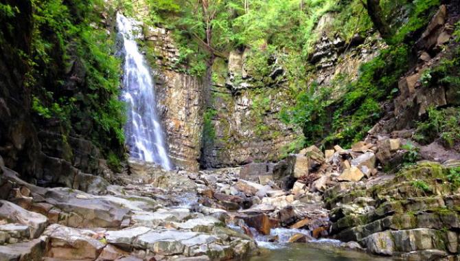 Манявский водопад - фото (9547-54016)
