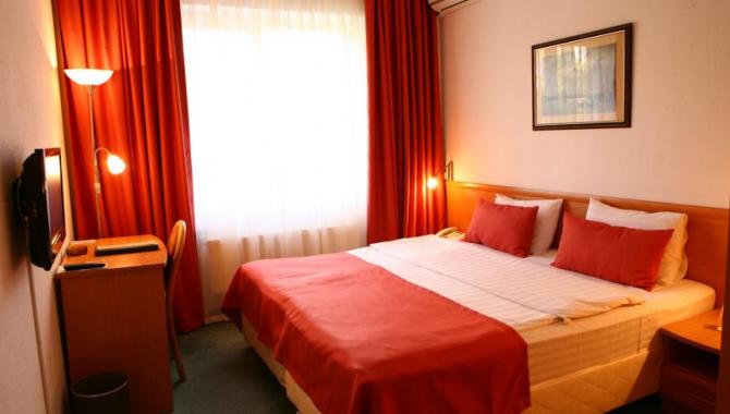 Арт-Готель - фото (6568-44652)