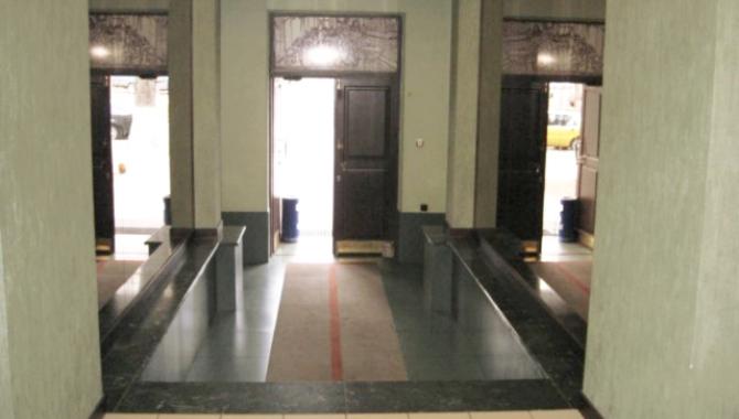 Томас - фото (6290-42030)