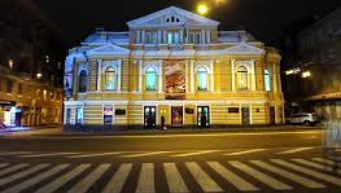 Харьковский академический украинский драматический театр имени Тараса Шевченка - фото (8218-51516)