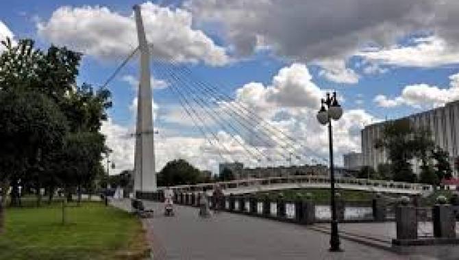 Сквер Стрелка - фото (8235-51577)