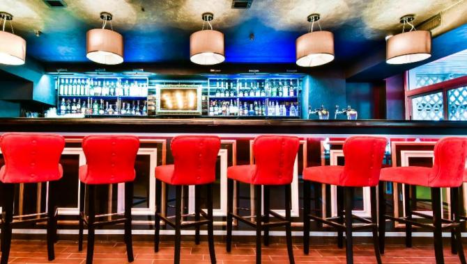 Яблоко - фото (4482-22729)