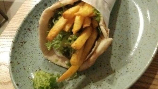 Gyros Food Bar - фото (4912-24965)