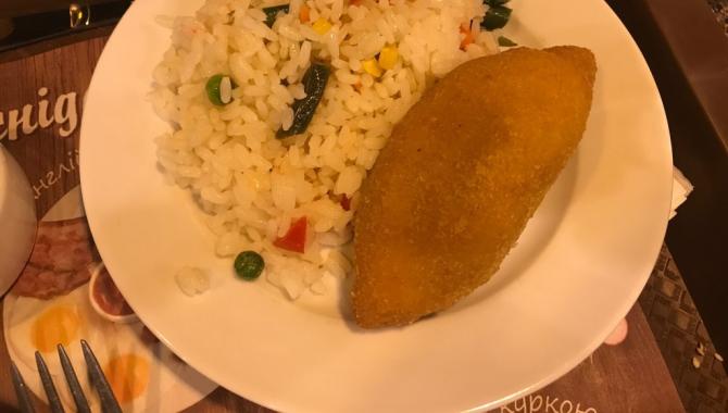 Пузата Хата - фото (5125-26150)