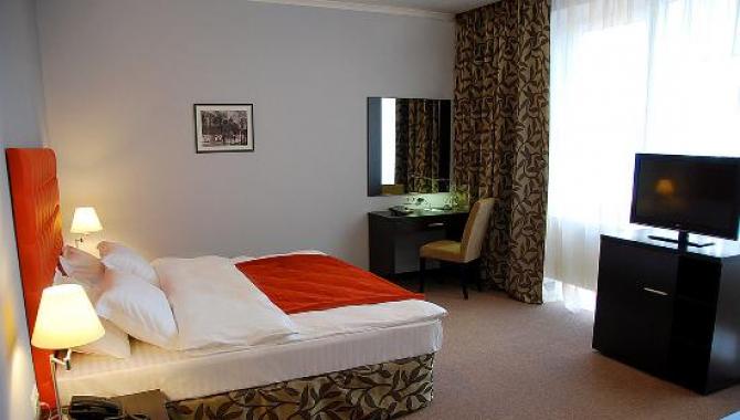 Бонтиак - фото (5494-27925)