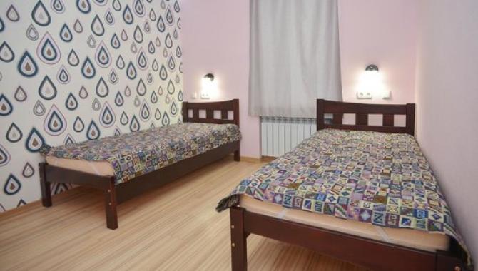 Хостел Веселка - фото (6408-33265)