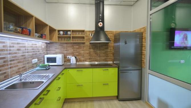 Хостел Веселка - фото (6408-33267)