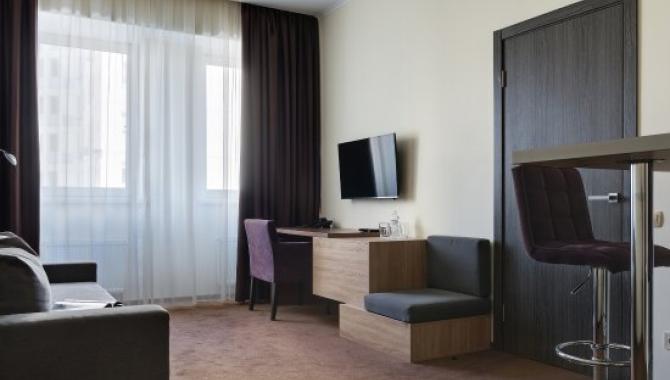 Twin Apart - фото (6418-33387)