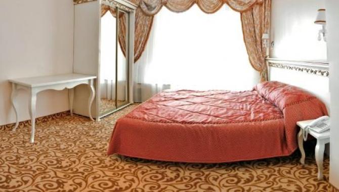 Royal City Hotel - фото (6448-33673)