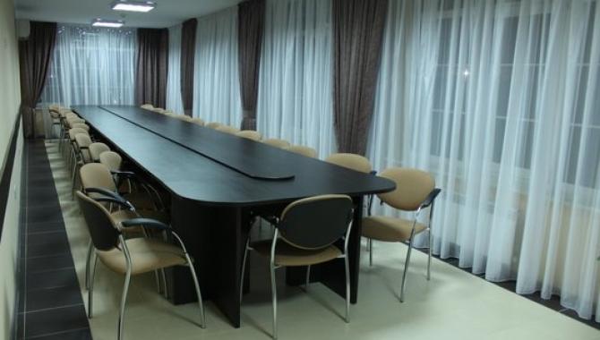 Olympic Village - фото (6543-34298)