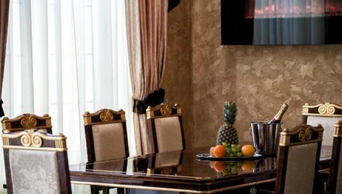 Olympic Village - фото (6543-34299)