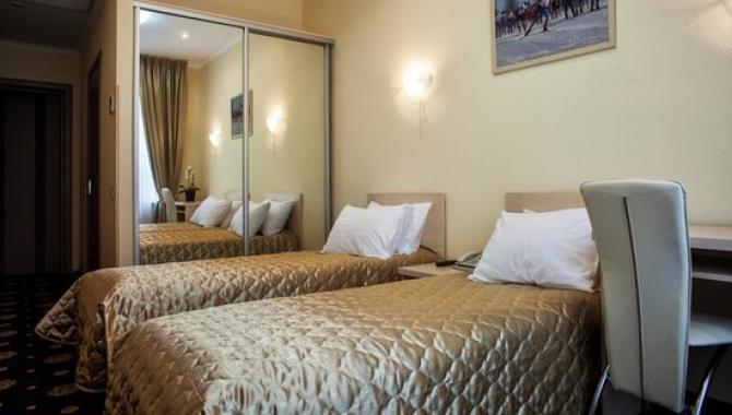 Olympic Village - фото (6543-34302)