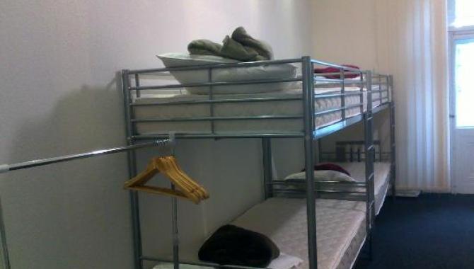 United - фото (6553-34408)