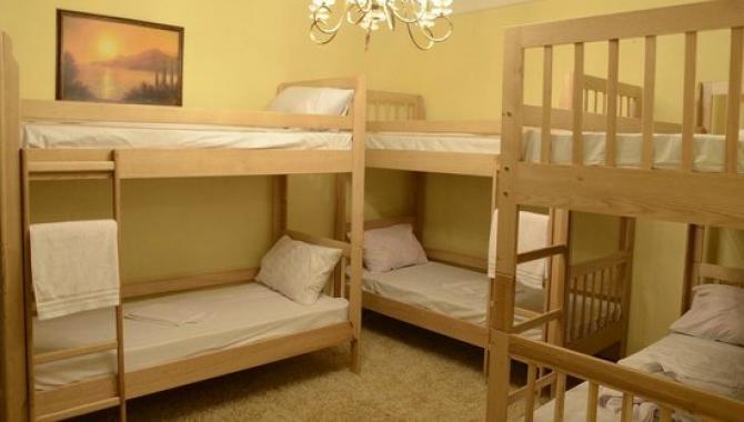 Лайк Хостел - фото (6563-34495)