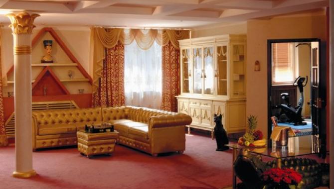 Фараон - фото (5974-44105)