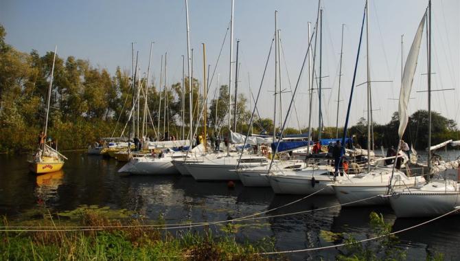 Яхт-клуб Південний - фото (951-4366)