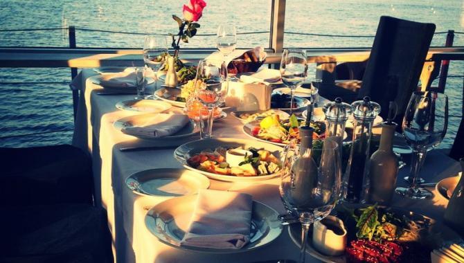 Замок Выдубичи - фото (4837-46141)