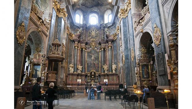 Успенская церковь во Львове - фото (1510-8187)