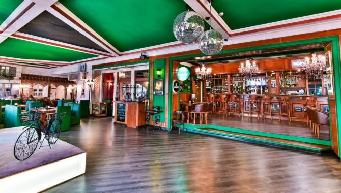 Black Bull Pub - фото (3768-45875)