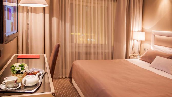 Крещатик - фото (5496-44668)