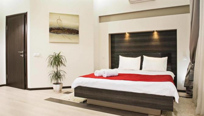 Status Apartments - фото (5521-44141)