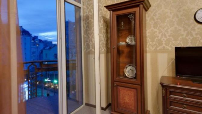 Покровский - фото (6476-44812)