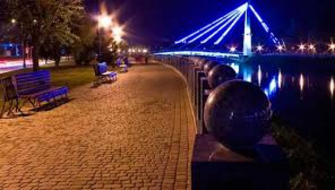 Сквер Стрелка - фото (8235-51574)