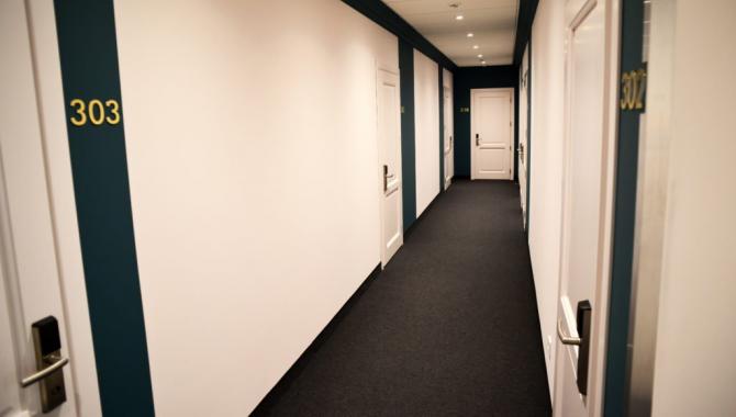 Вояж - фото (8136-51293)