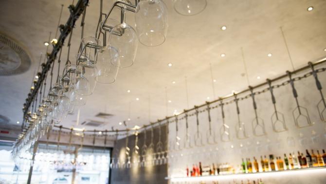 Holy Chick - фото (3885-39643)