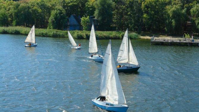 Яхт-клуб Алые Паруса - фото (950-4363)