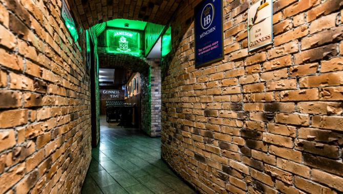 Andrew's Irish Pub - фото (5205-45585)