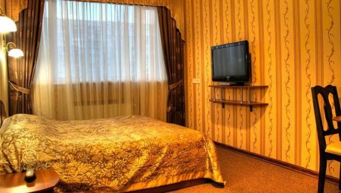 Persian Palace - фото (6004-44280)