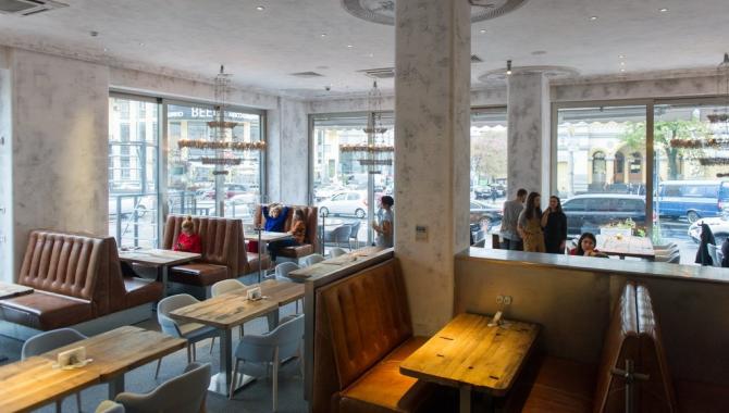 Holy Chick - фото (3885-39642)