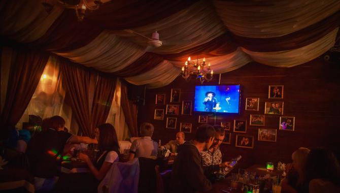 Saxon - фото (6111-41397)